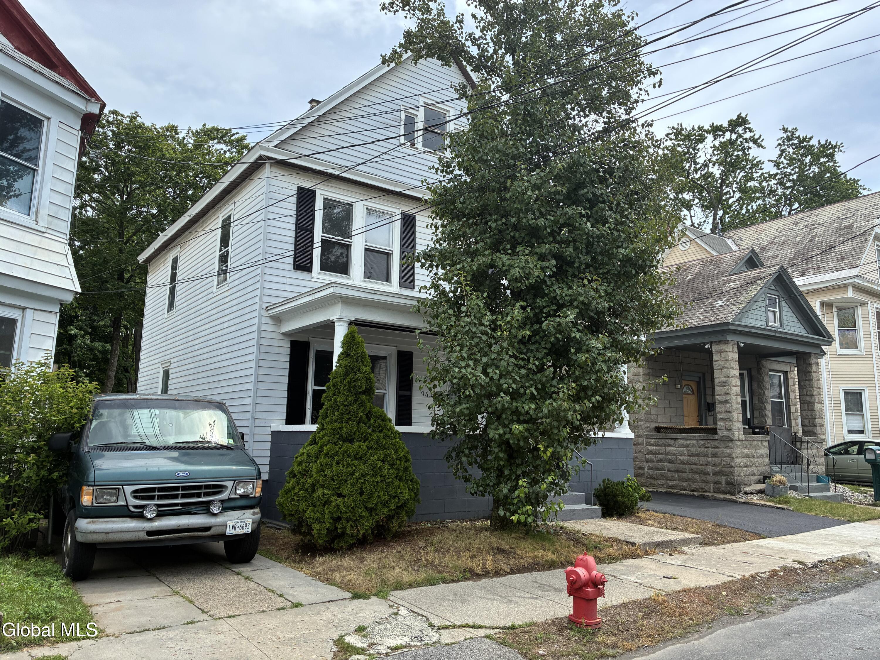 963 Maple Avenue Schenectady NY 12307