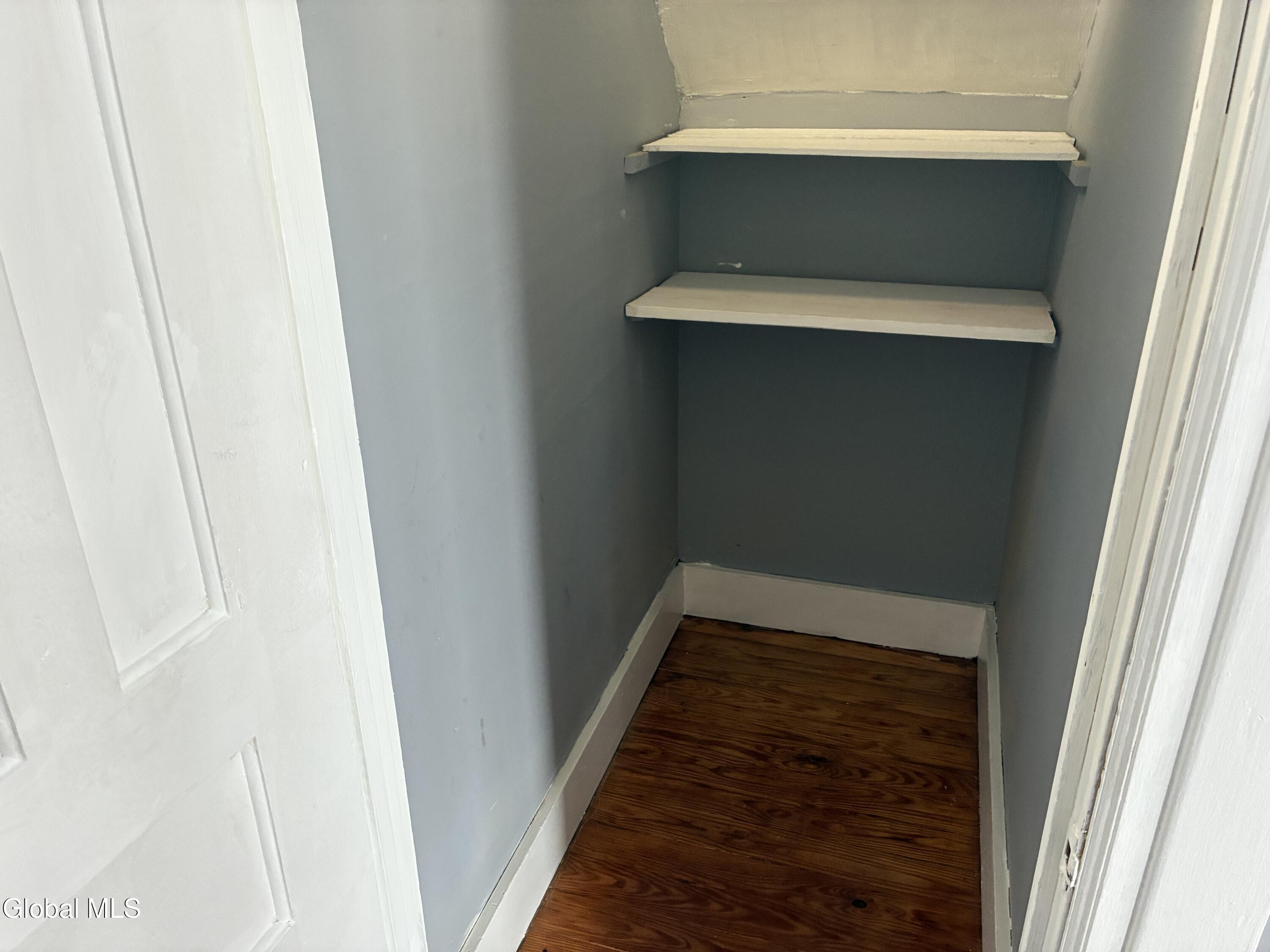963 Maple Avenue Schenectady NY 12307