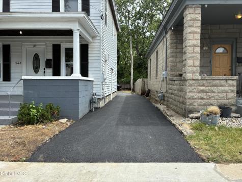 963 Maple Avenue Schenectady NY 12307