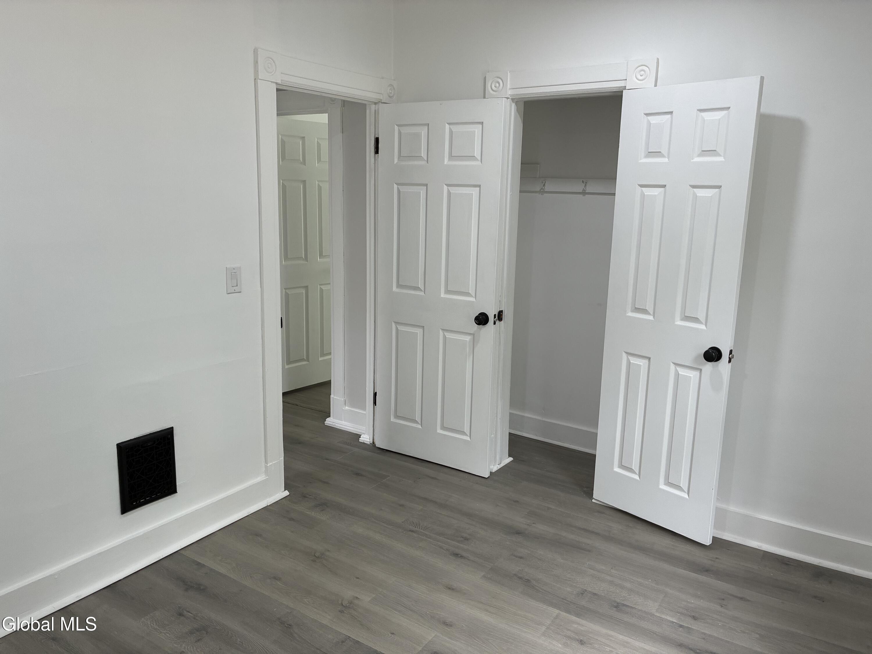 963 Maple Avenue Schenectady NY 12307