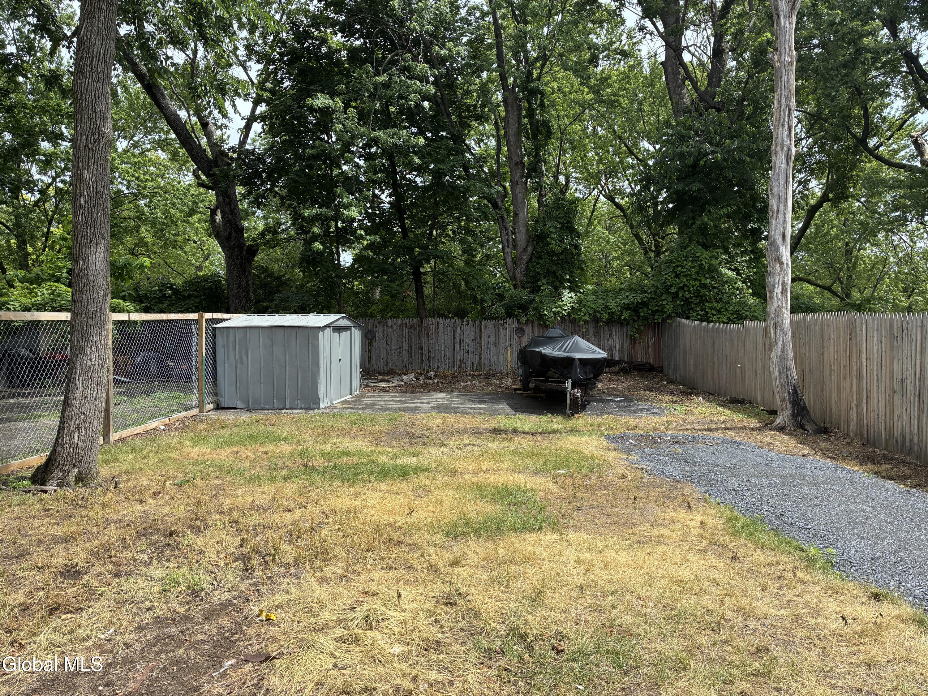 963 Maple Avenue Schenectady NY 12307