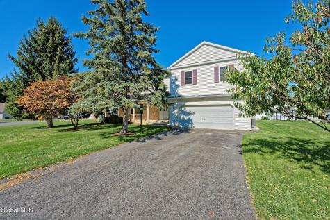 5 Shamrock Circle Latham NY 12110