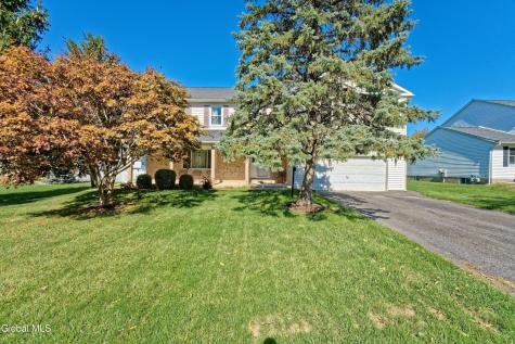 5 Shamrock Circle Latham NY 12110