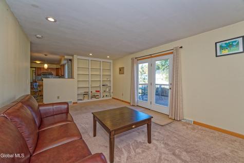 5 Shamrock Circle Latham NY 12110