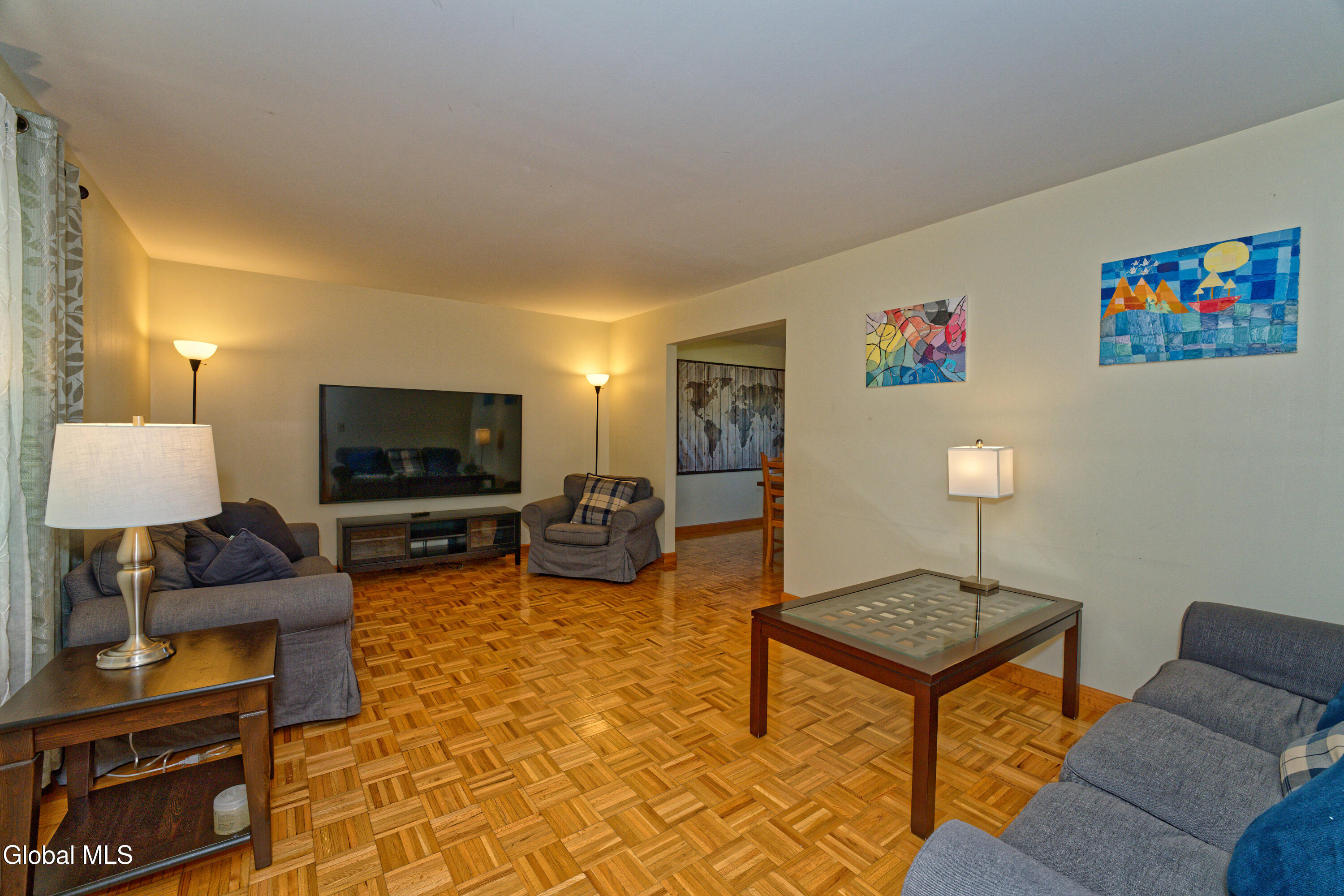 5 Shamrock Circle Latham NY 12110