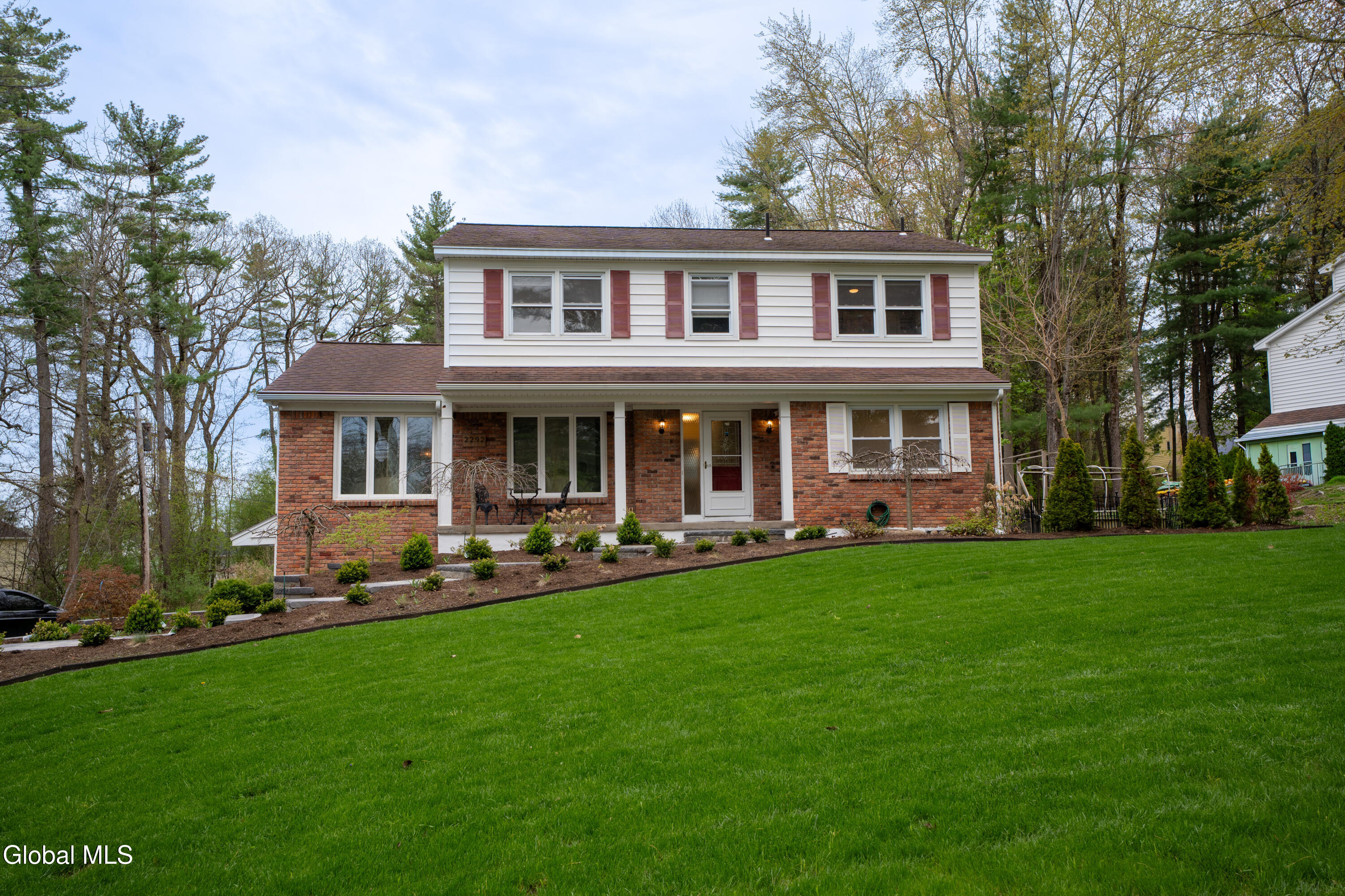 2292 Pinehaven Drive Niskayuna NY 12309