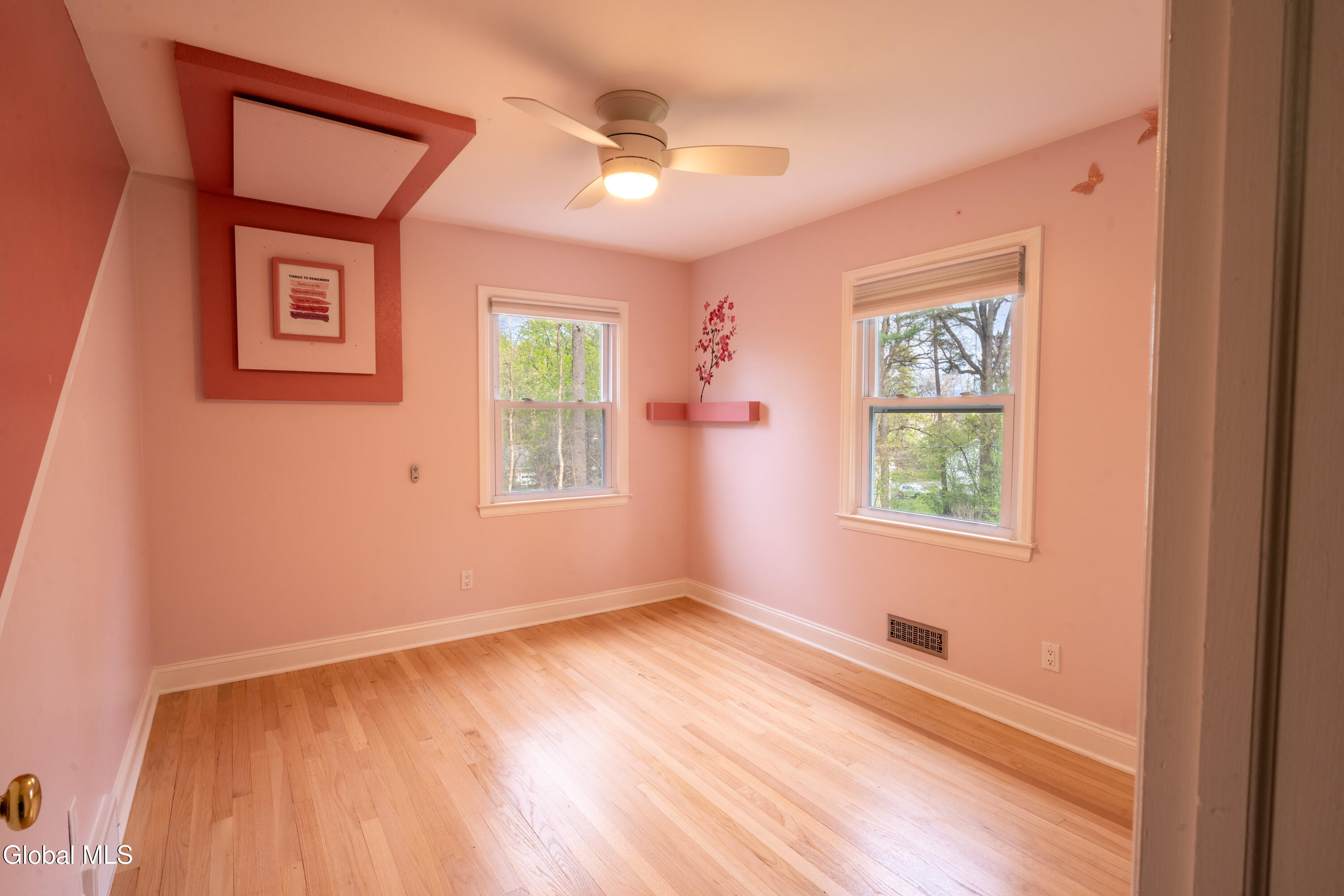 2292 Pinehaven Drive Niskayuna NY 12309