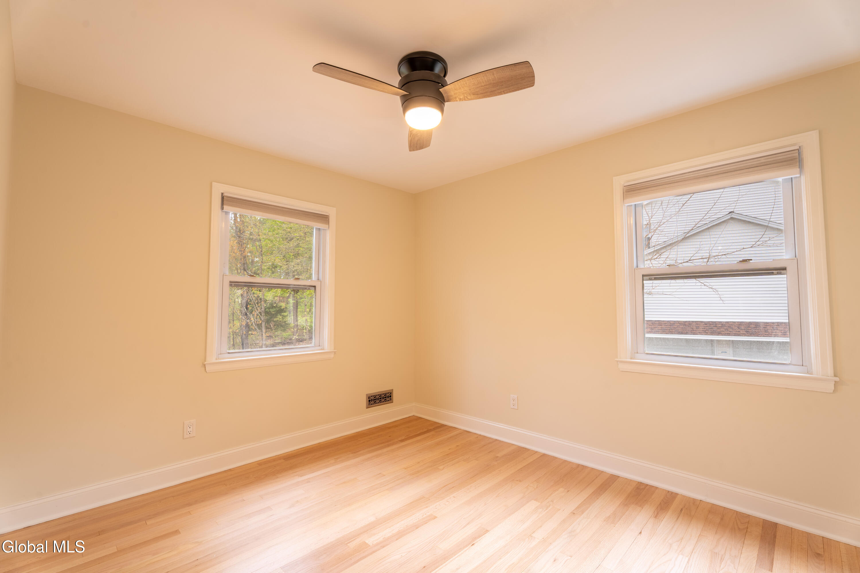 2292 Pinehaven Drive Niskayuna NY 12309