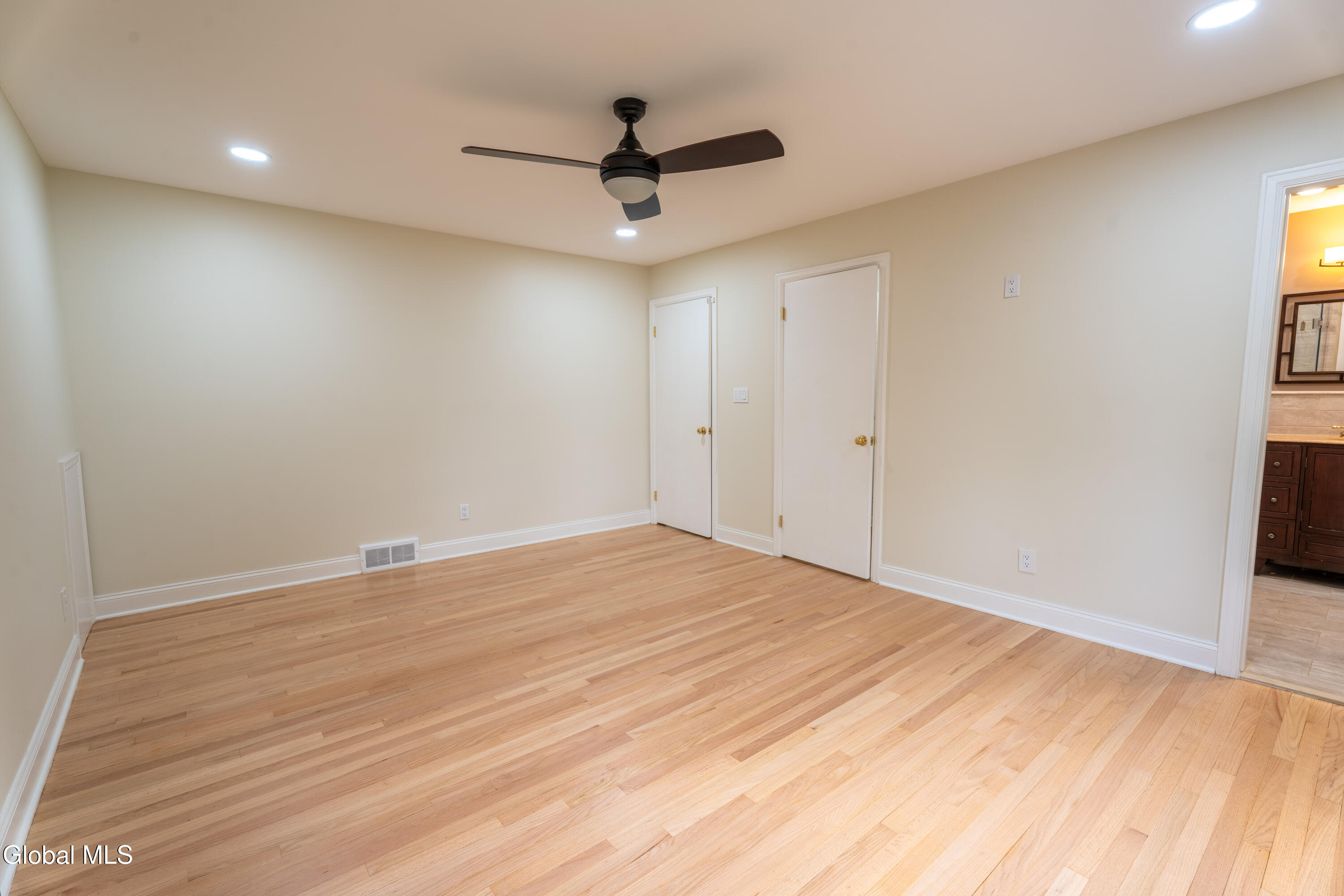 2292 Pinehaven Drive Niskayuna NY 12309