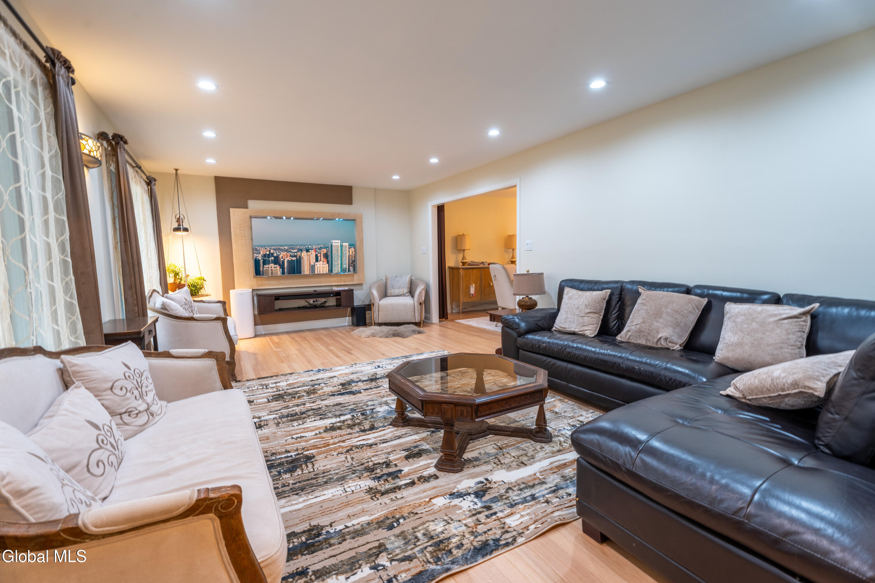 2292 Pinehaven Drive Niskayuna NY 12309