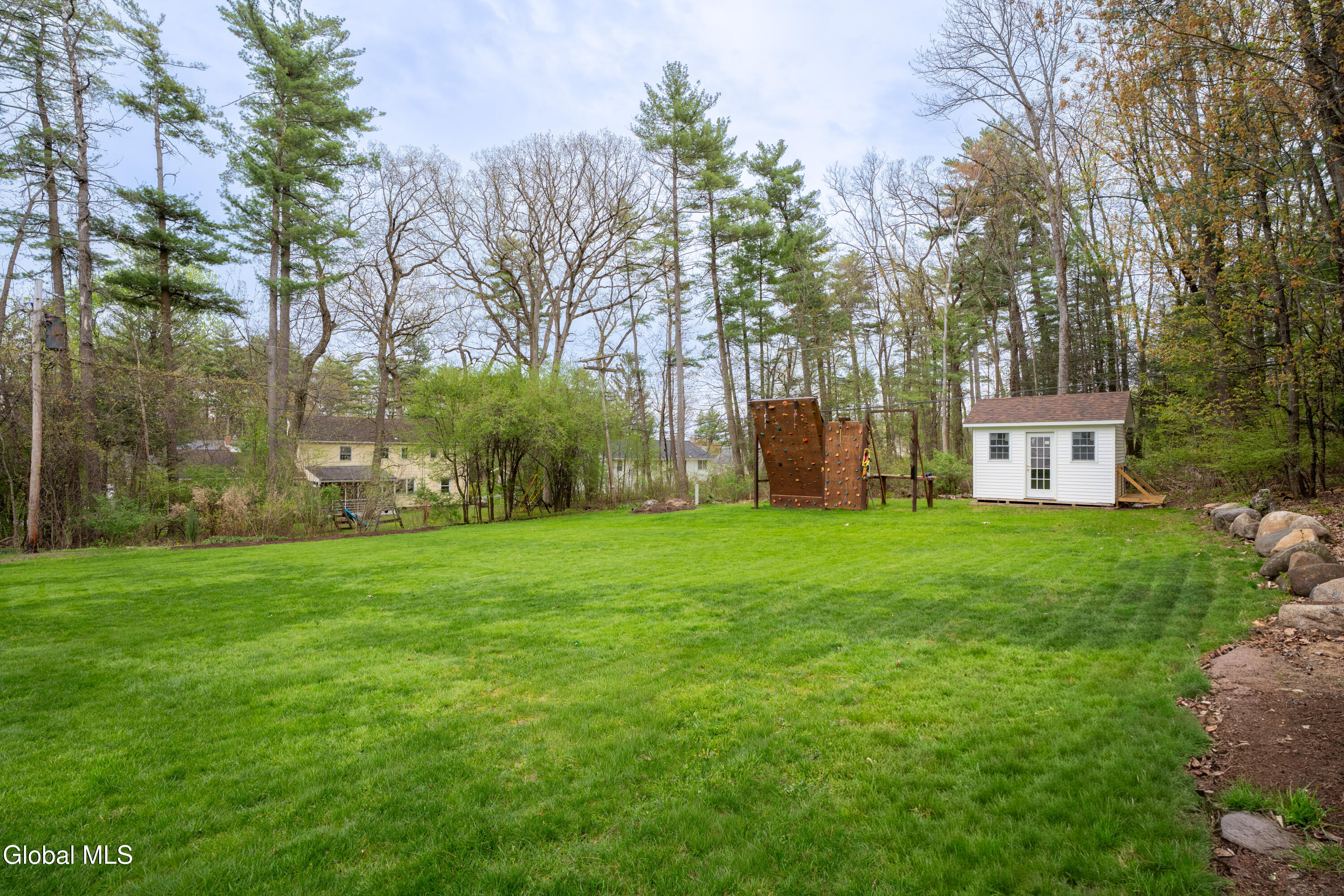2292 Pinehaven Drive Niskayuna NY 12309