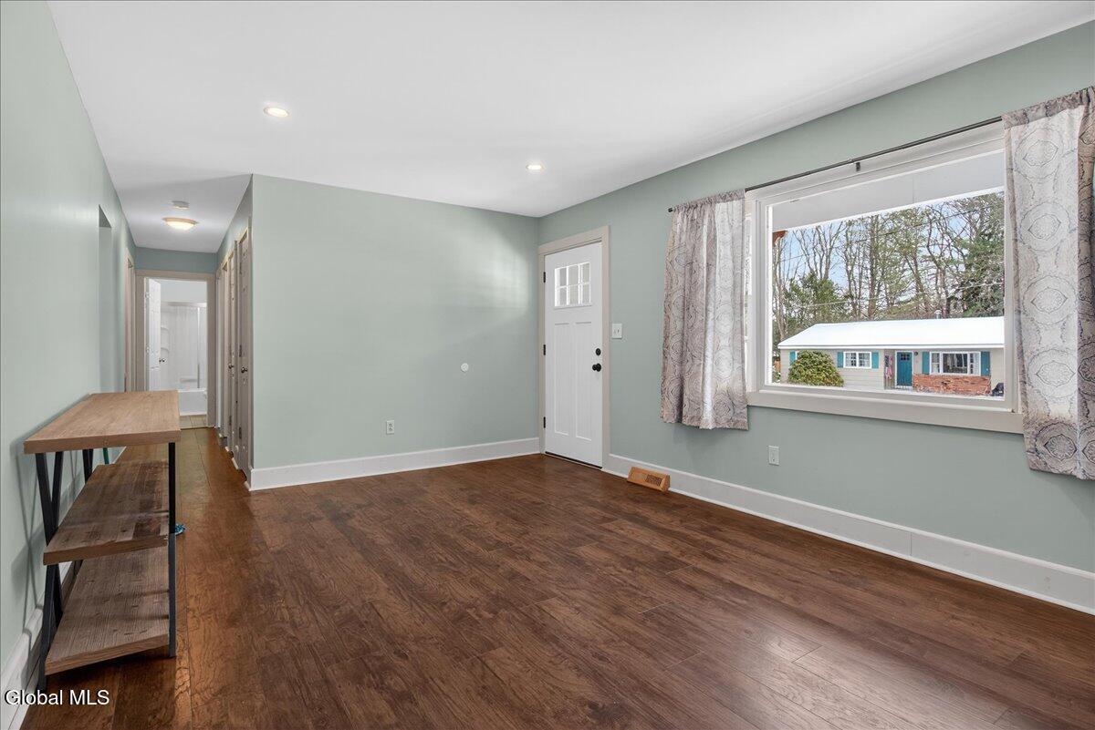 14 Sherri Drive Saratoga Springs NY 12866