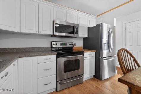 14 Sherri Drive Saratoga Springs NY 12866