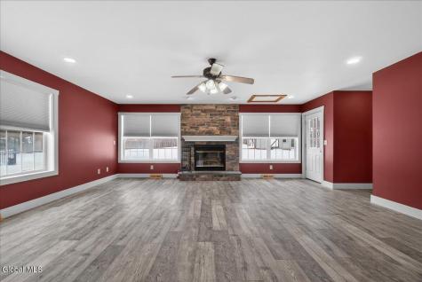 14 Sherri Drive Saratoga Springs NY 12866