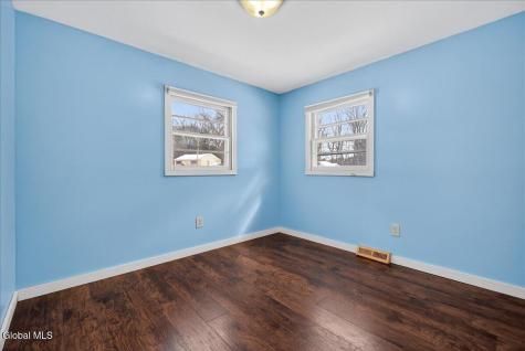 14 Sherri Drive Saratoga Springs NY 12866
