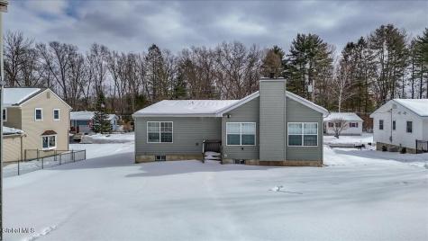 14 Sherri Drive Saratoga Springs NY 12866