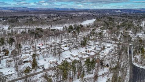 14 Sherri Drive Saratoga Springs NY 12866