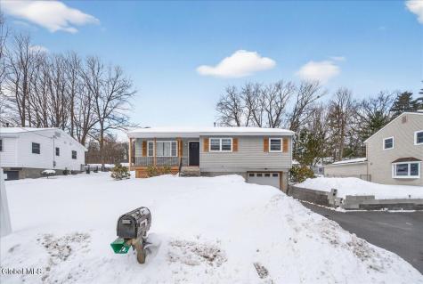 14 Sherri Drive Saratoga Springs NY 12866