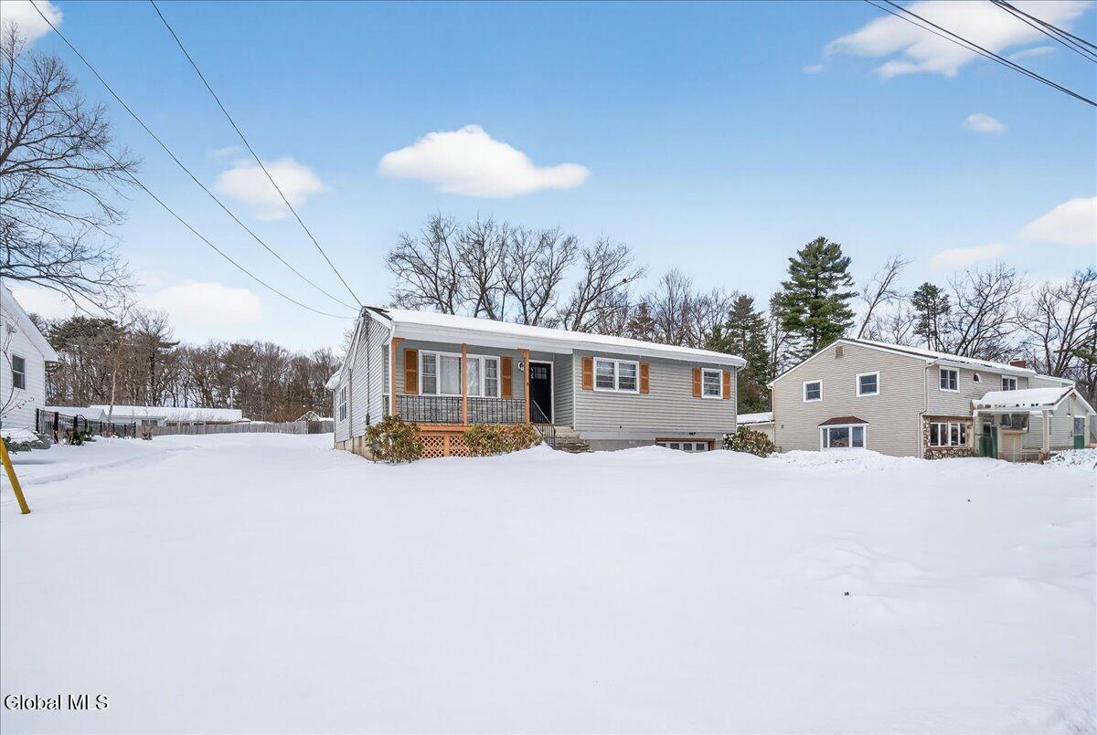14 Sherri Drive Saratoga Springs NY 12866