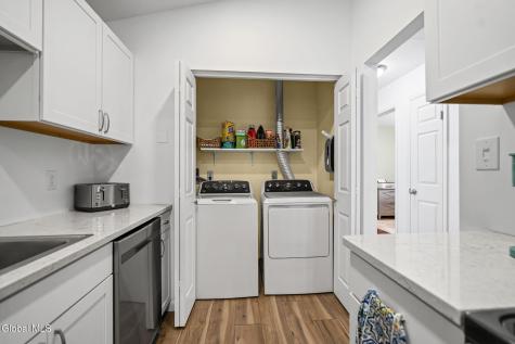 702 Cambridge Manor Drive Scotia NY 12302