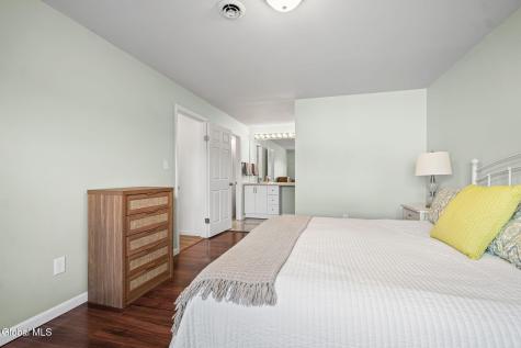 702 Cambridge Manor Drive Scotia NY 12302