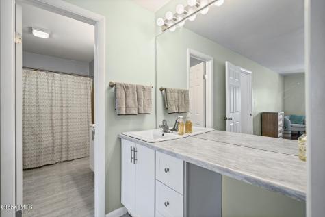 702 Cambridge Manor Drive Scotia NY 12302