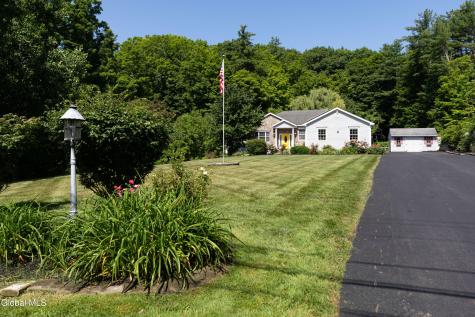 51 Boyce Road Schodack NY 12123