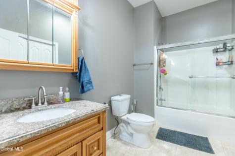 51 Boyce Road Schodack NY 12123