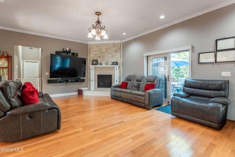51 Boyce Road Schodack NY 12123