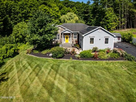 51 Boyce Road Schodack NY 12123