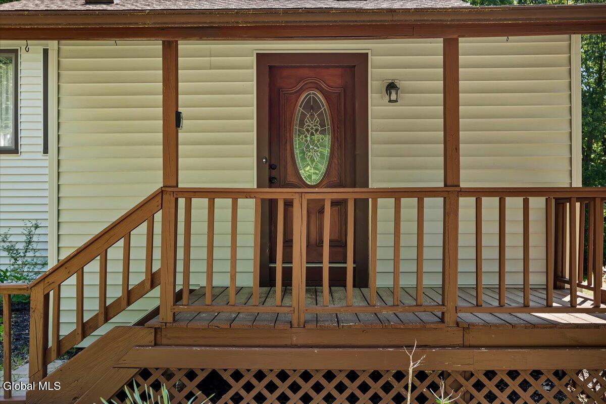 1007 Chamberlin Hill Rd Extension West Sand Lake NY 12196