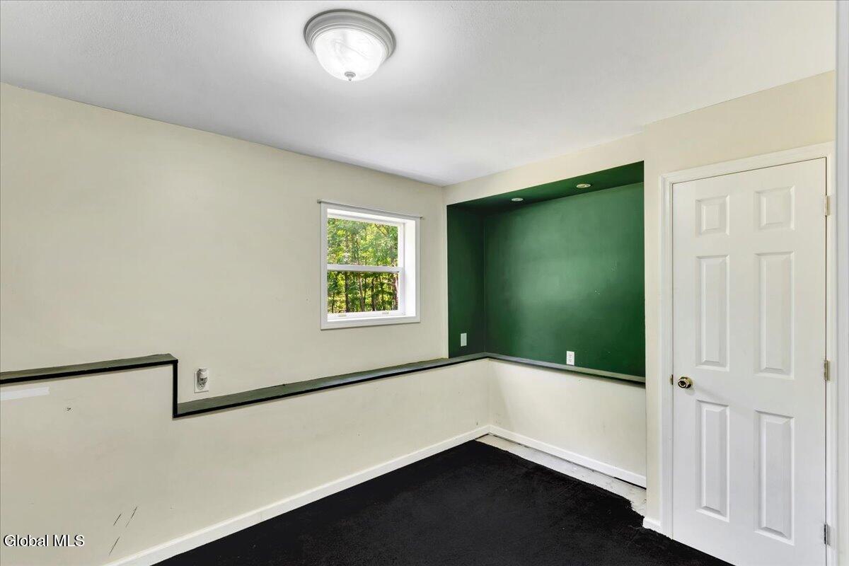 1007 Chamberlin Hill Rd Extension West Sand Lake NY 12196