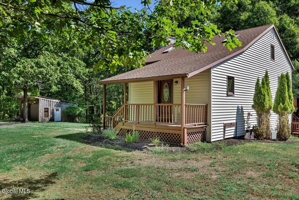 1007 Chamberlin Hill Rd Extension West Sand Lake NY 12196