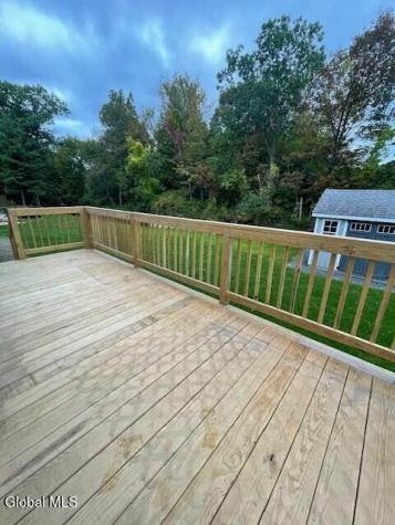 7 Elm Court Wynantskill NY 12198