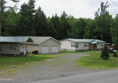 75 Military Road Edinburg NY 12134