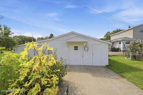 1434 Cullen Avenue Schenectady NY 12309