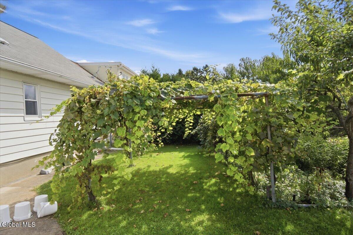 1434 Cullen Avenue Schenectady NY 12309