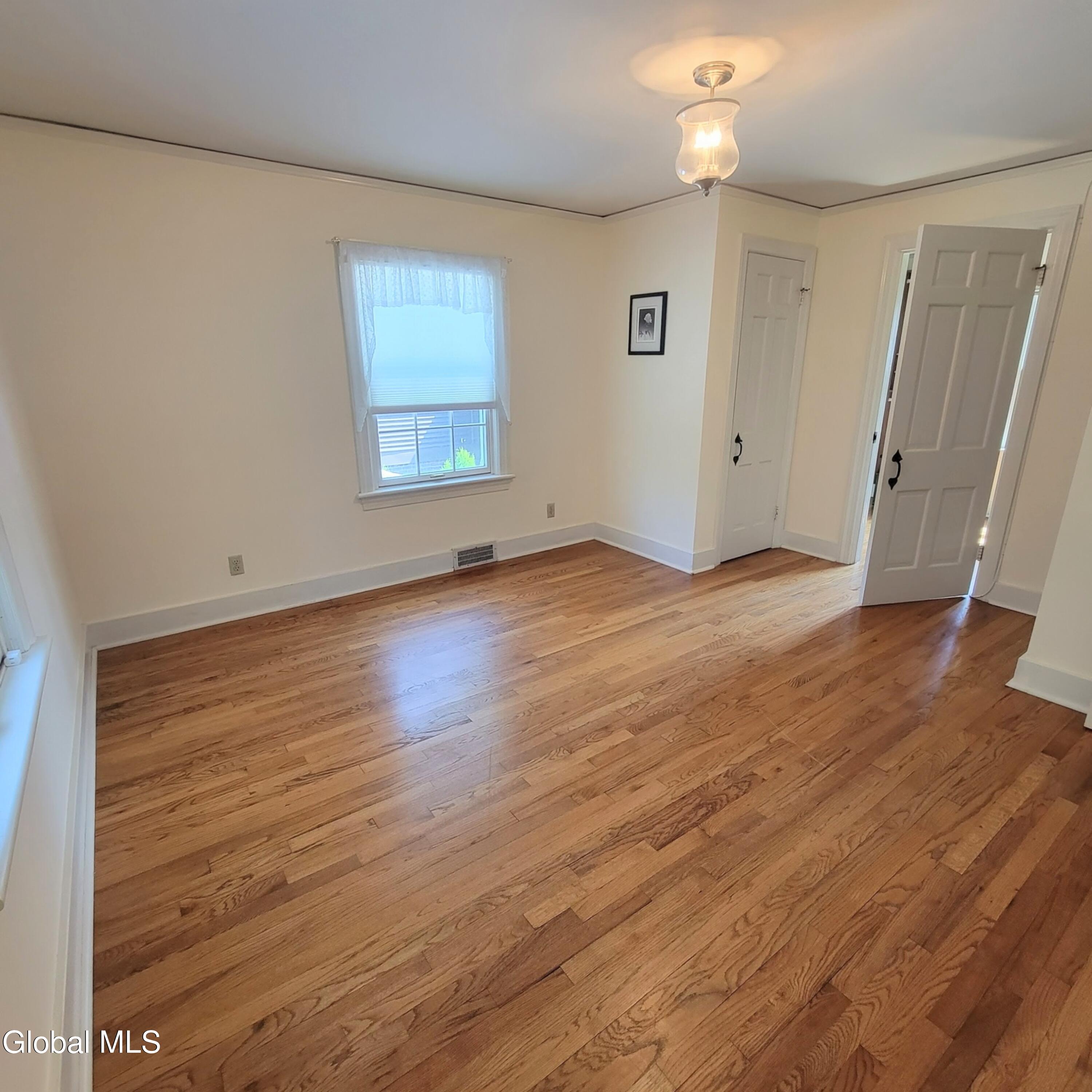 41 Berkshire Drive East Greenbush NY 12061