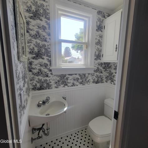 41 Berkshire Drive East Greenbush NY 12061