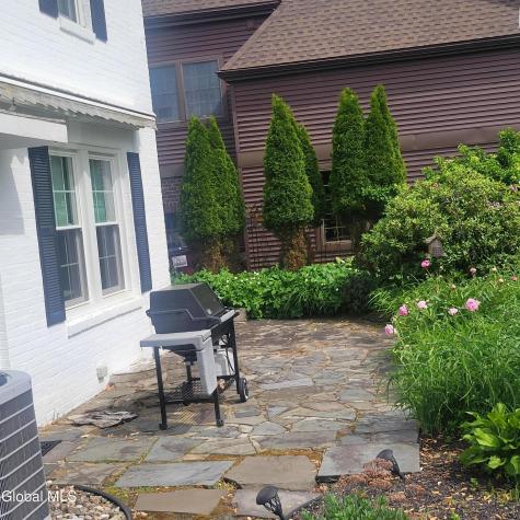 41 Berkshire Drive East Greenbush NY 12061