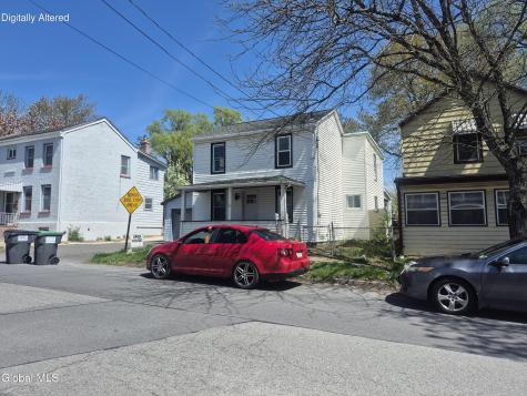 131 W Bridge Street Saugerties NY 12477