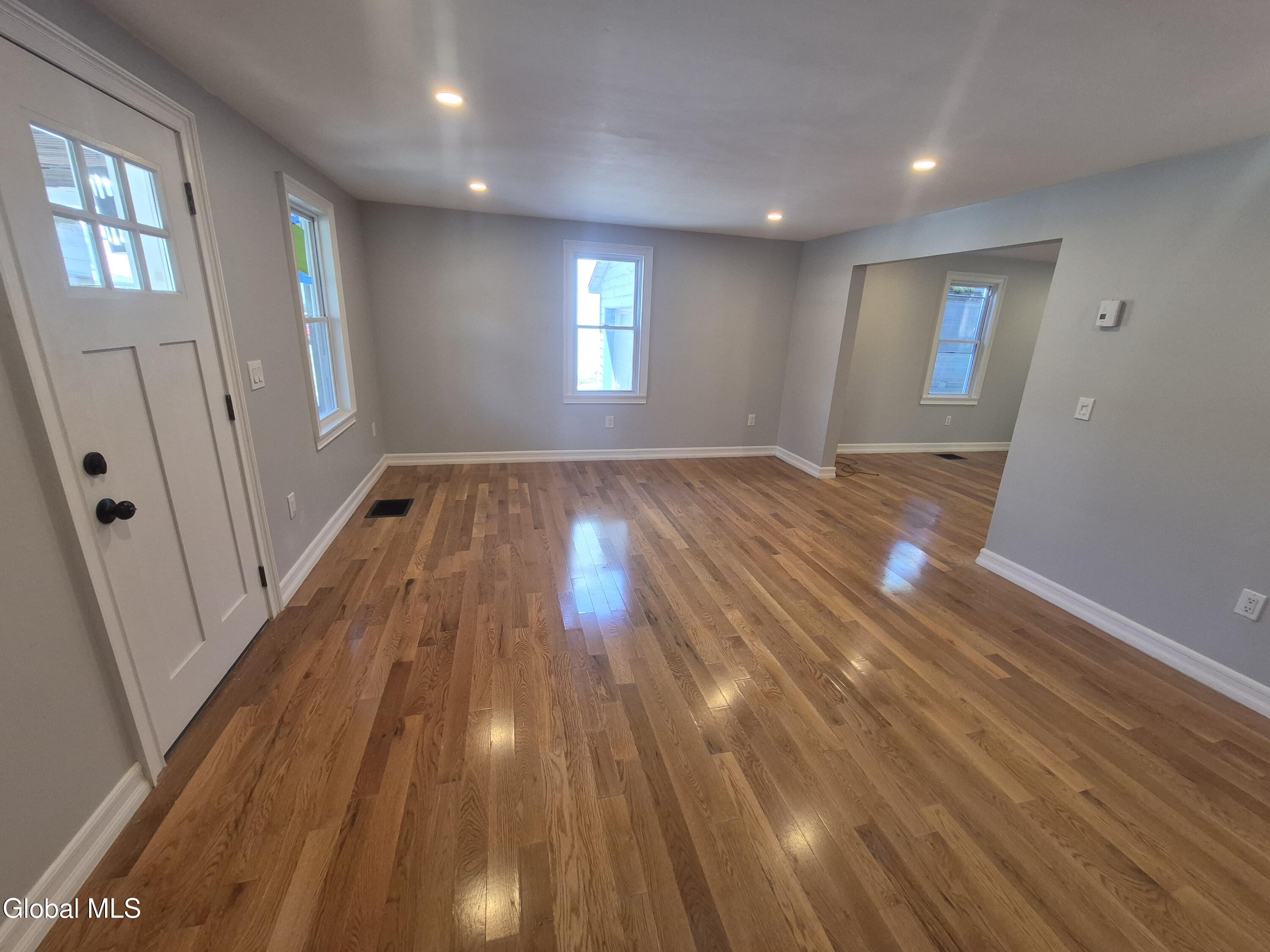 131 W Bridge Street Saugerties NY 12477