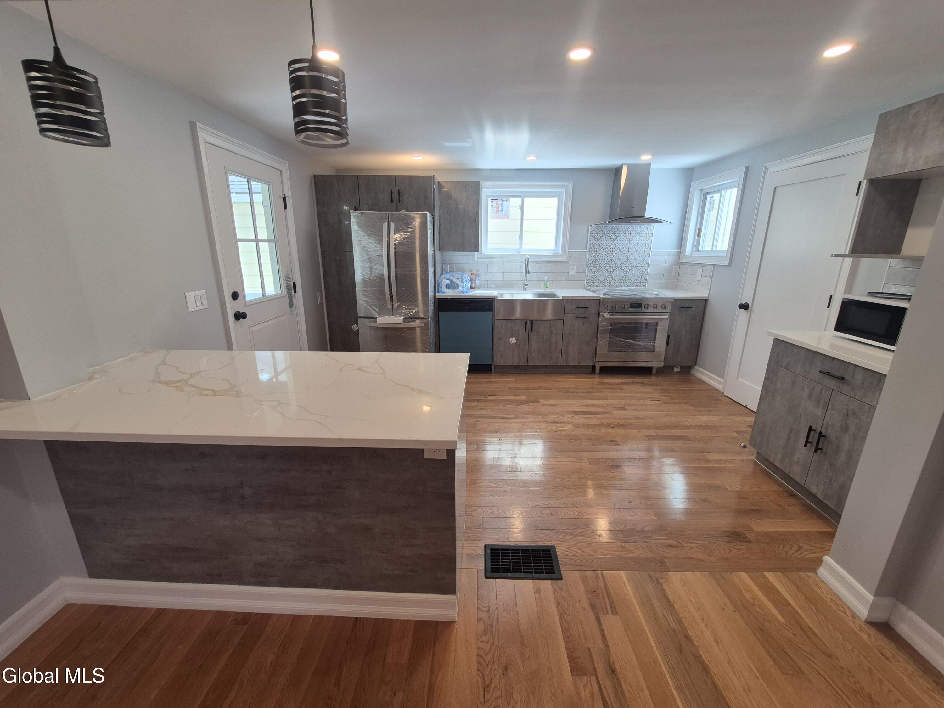 131 W Bridge Street Saugerties NY 12477