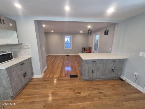 131 W Bridge Street Saugerties NY 12477