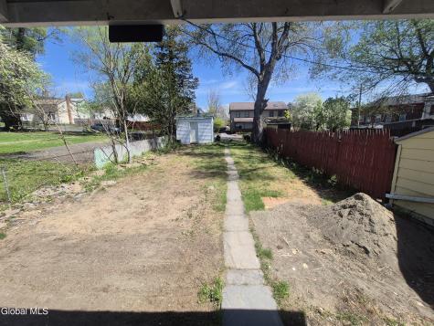 131 W Bridge Street Saugerties NY 12477