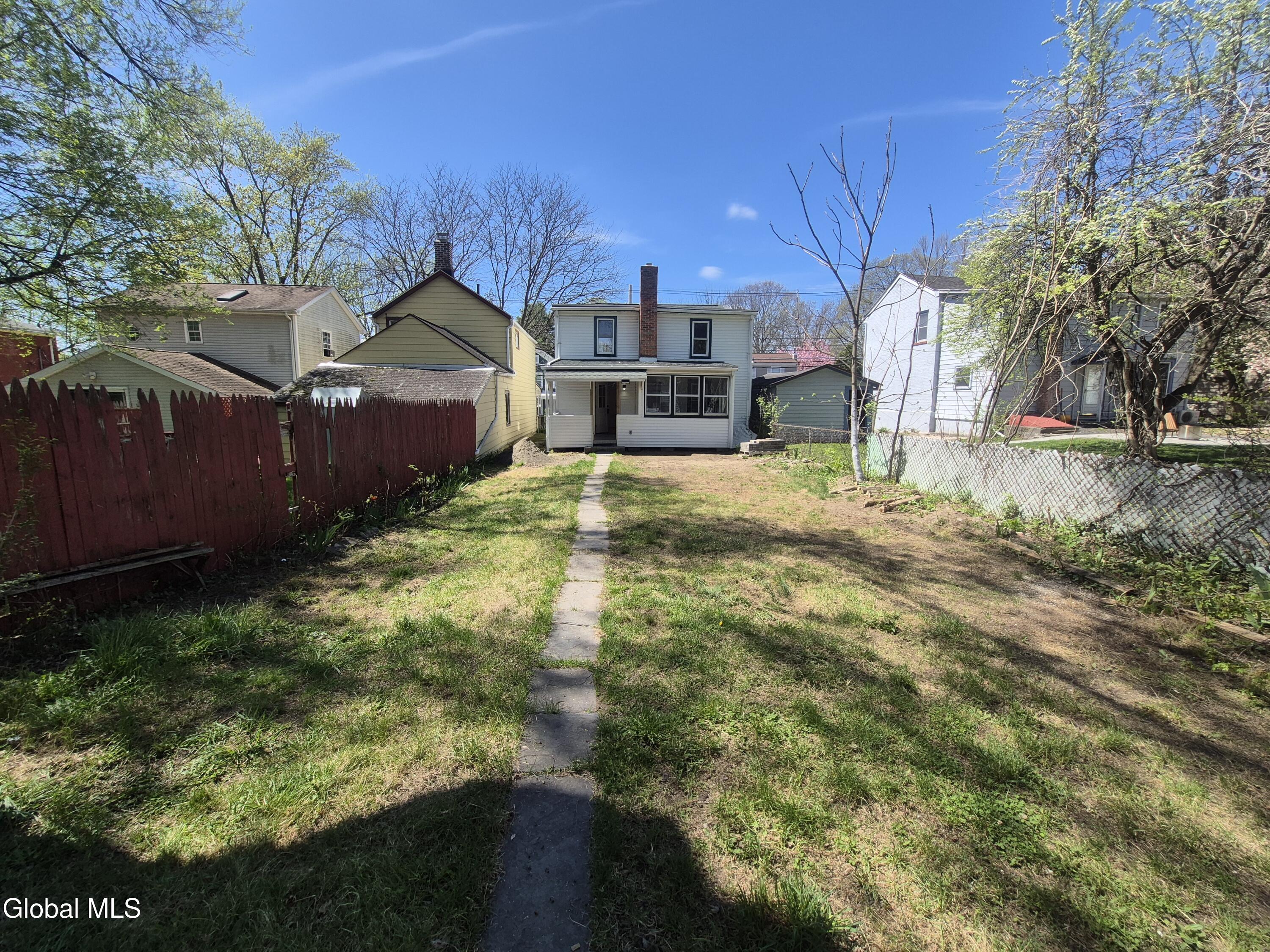 131 W Bridge Street Saugerties NY 12477