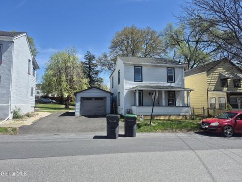 131 W Bridge Street Saugerties NY 12477