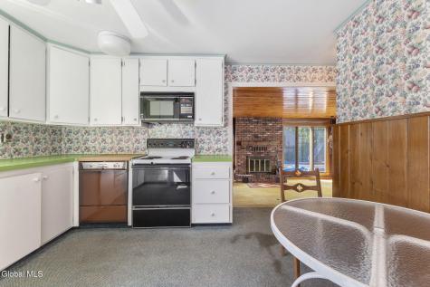 9 Pettis Street Lake George NY 12845