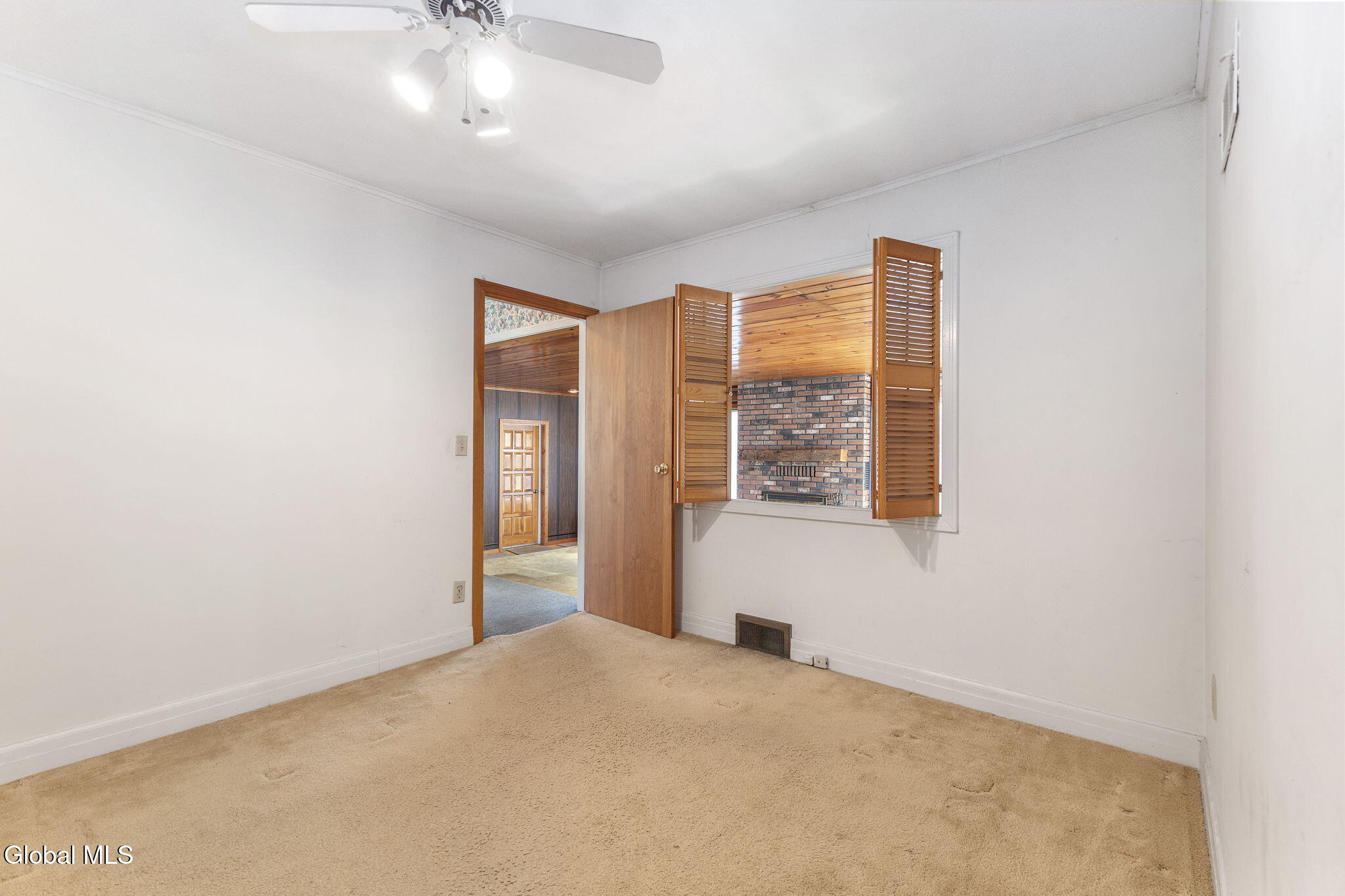 9 Pettis Street Lake George NY 12845