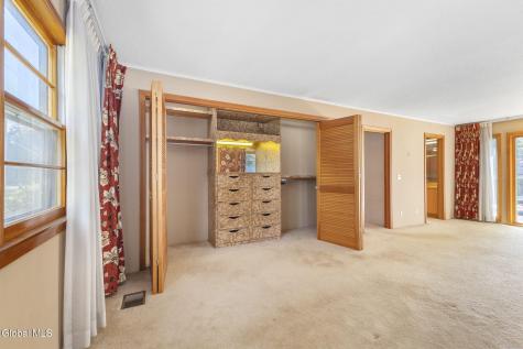 9 Pettis Street Lake George NY 12845